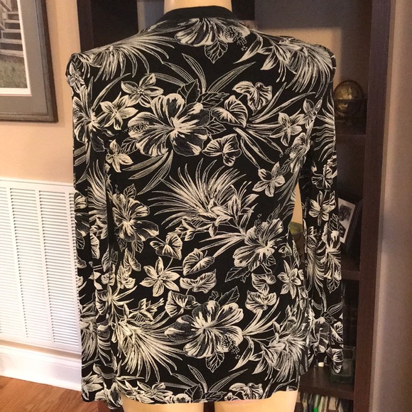 DONATED Ronni Nicole Black & White Jacket With Tie - Picture 3 of 4